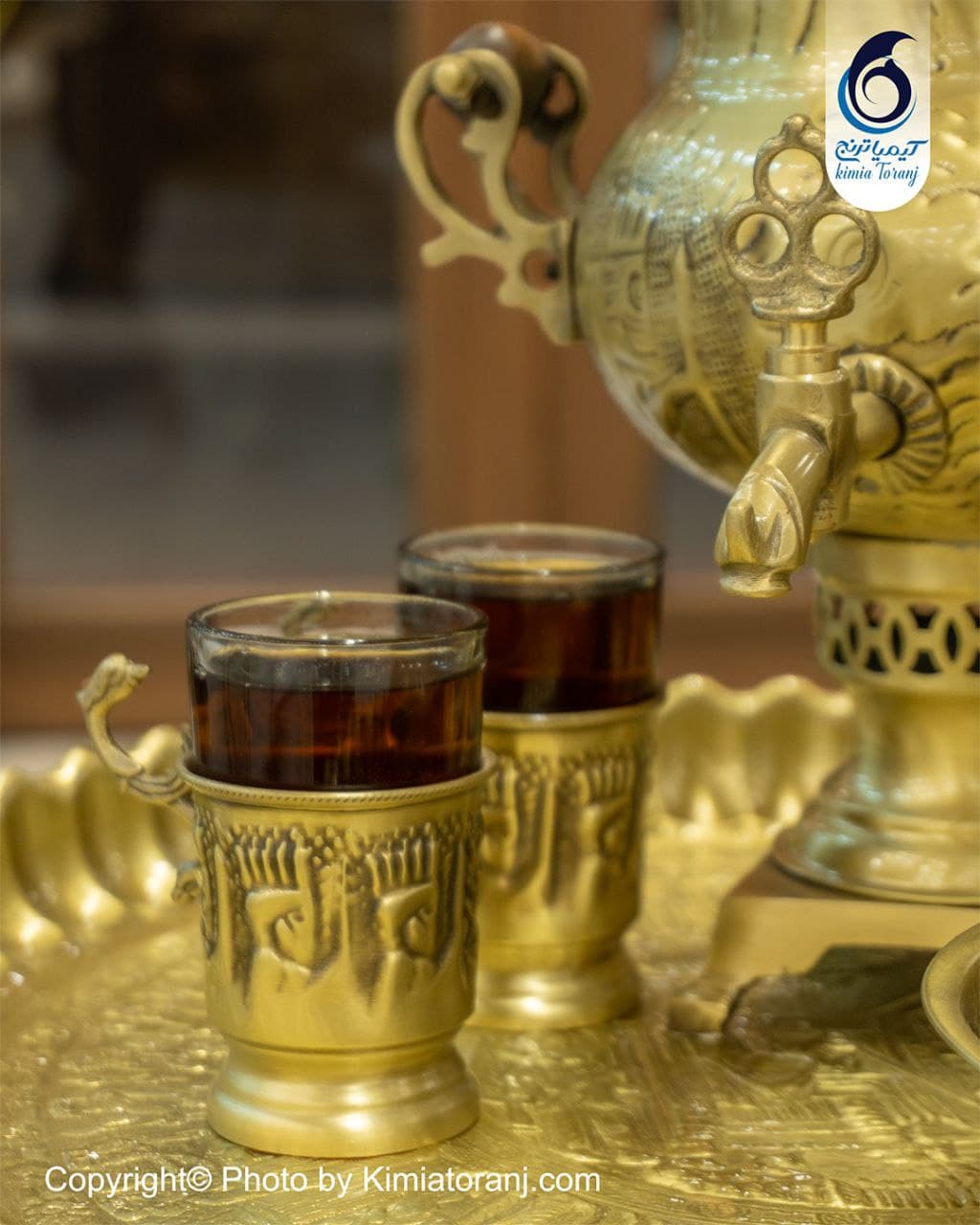 سماور زغالی 2.5 لیتری عدسی قلمزنی برنجی