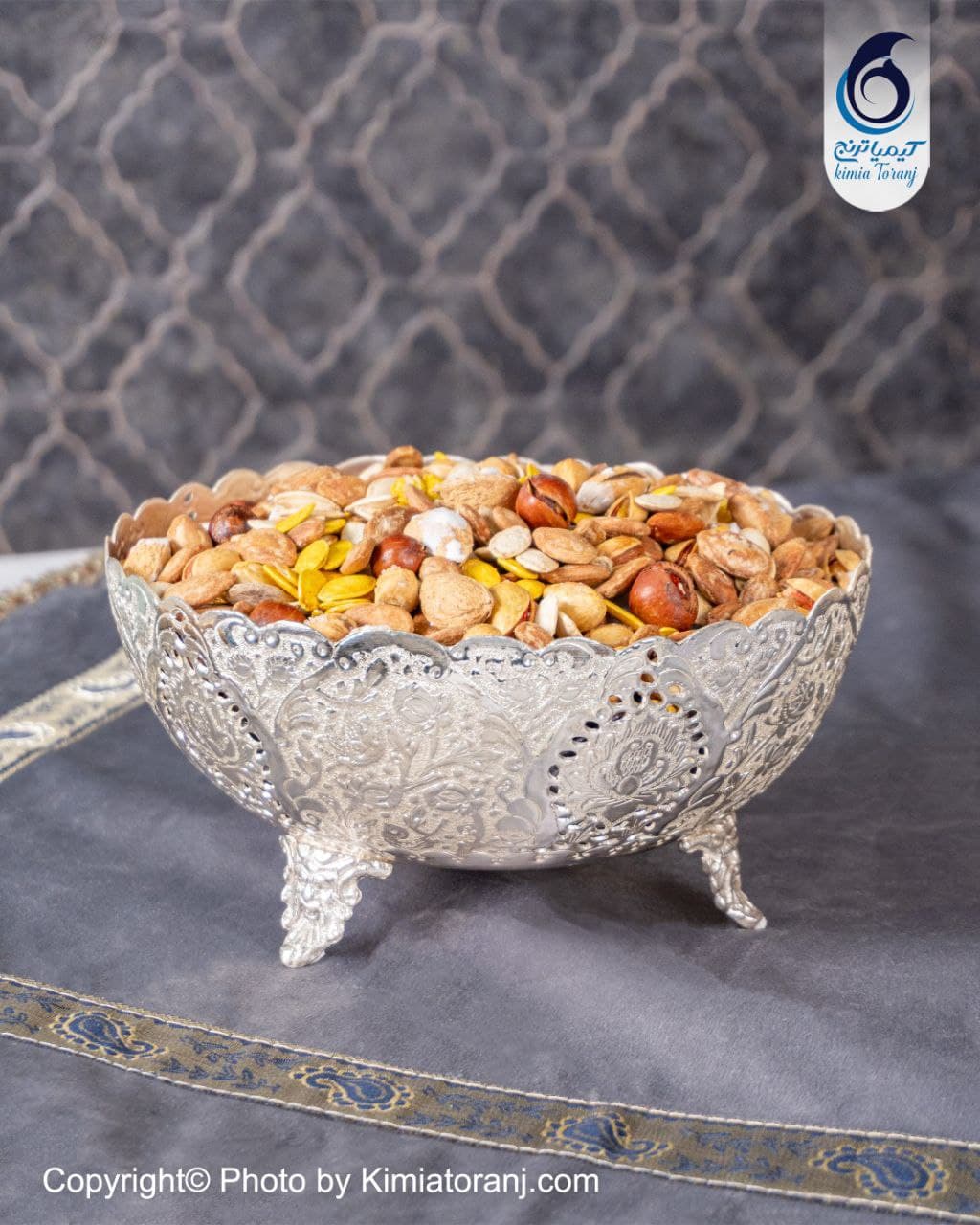 آجیل خوری شبه نقره سه پایه سفید قلم گل و مرغ