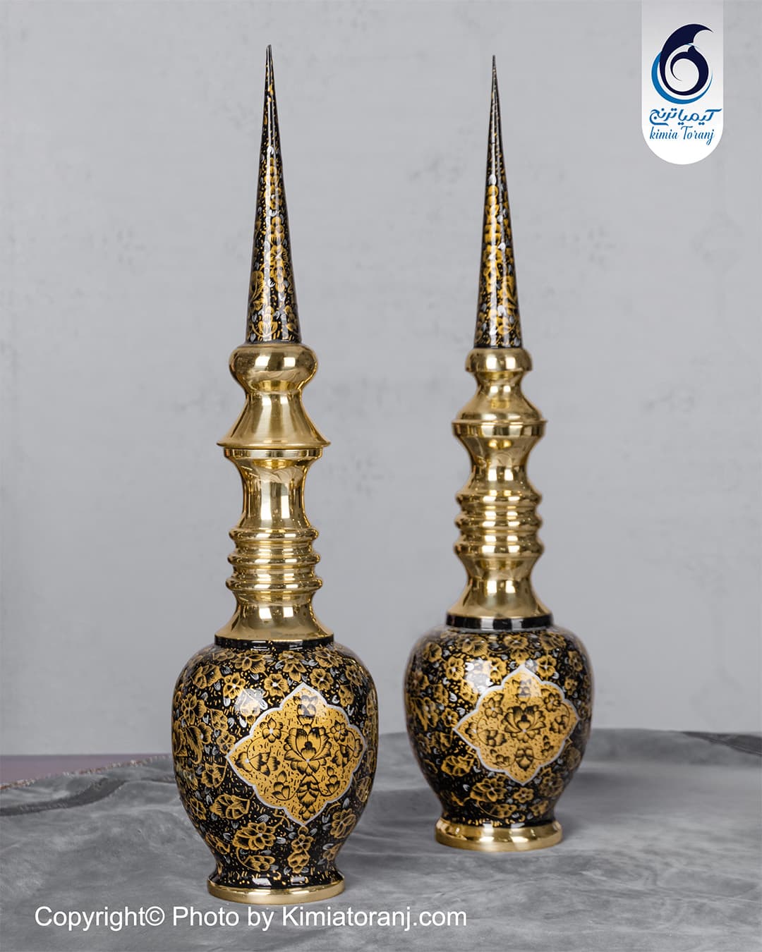 تنگ شاخ دار زرینه برنجی