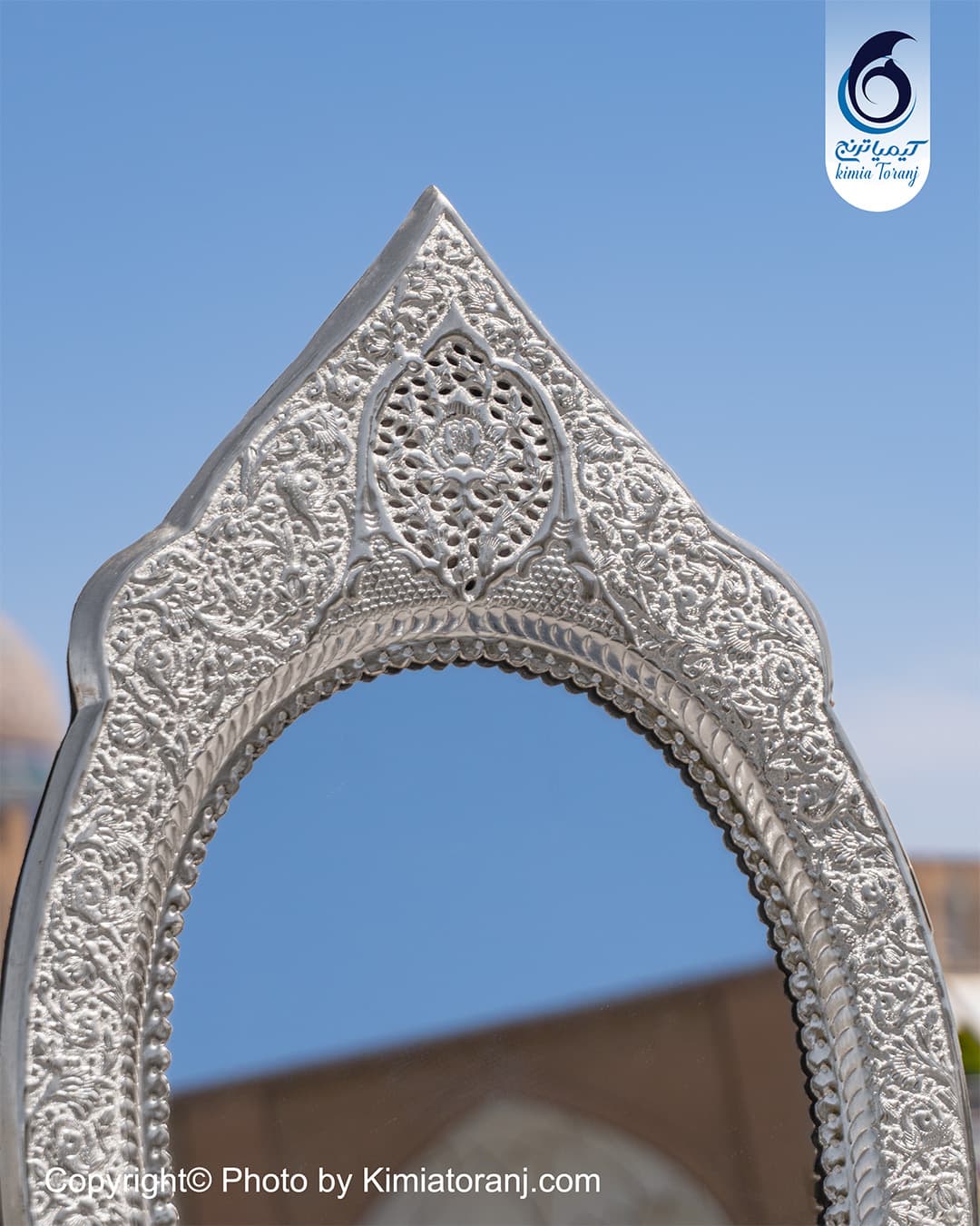 نمای نزدیک قلم گل و مرغ آینه شمعدان بیضی تاجدار آبکاری سفید
