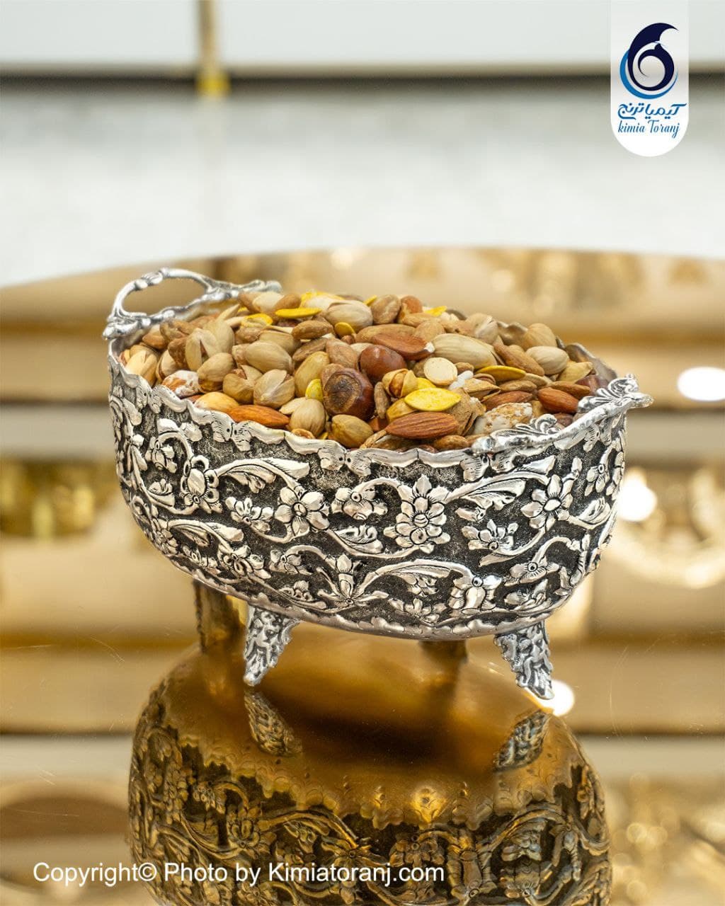 آجیل خوری بیضی شبه نقره دسته دار قلم گل برجسته