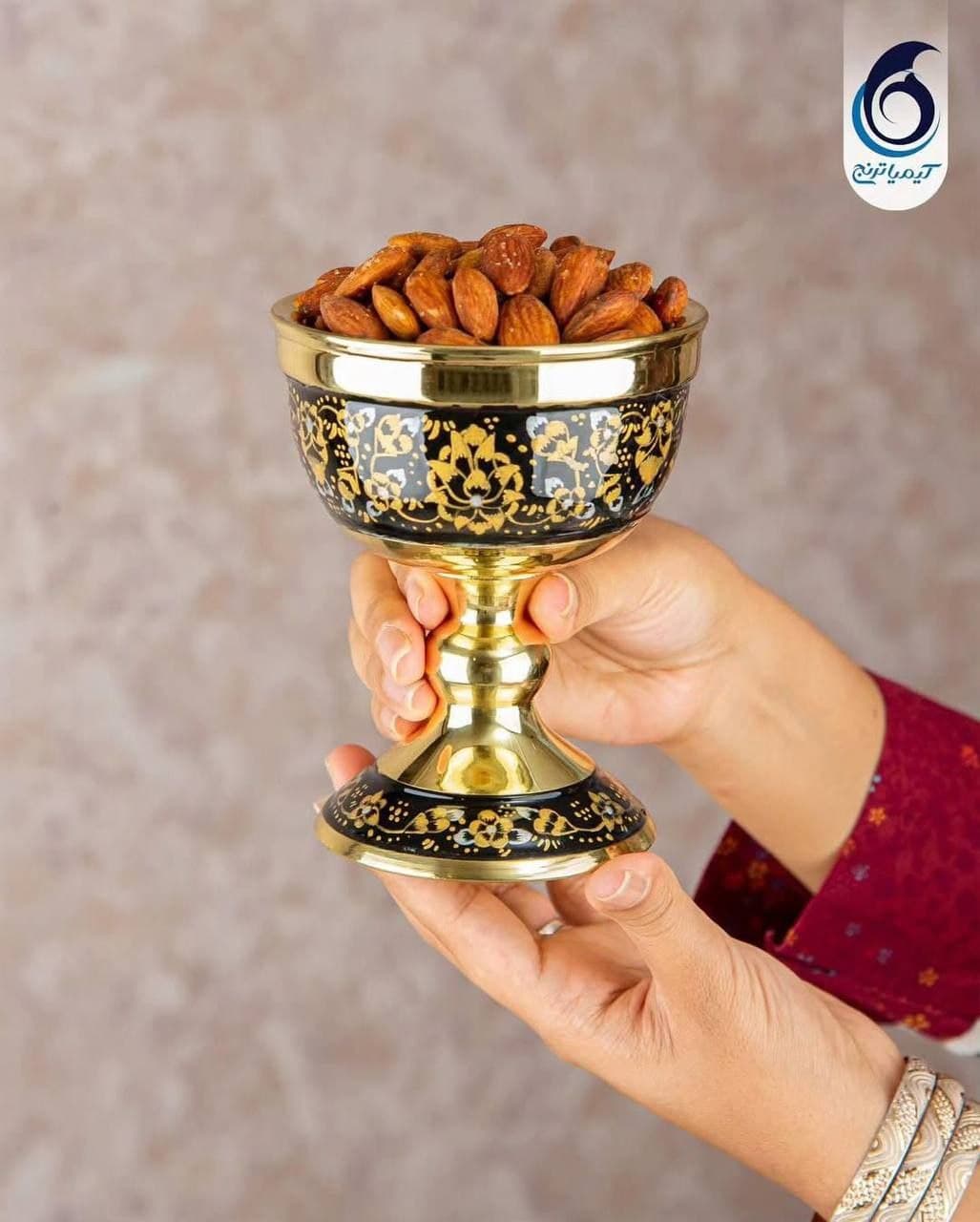 سنگاب زرینه سایز 3 برنجی