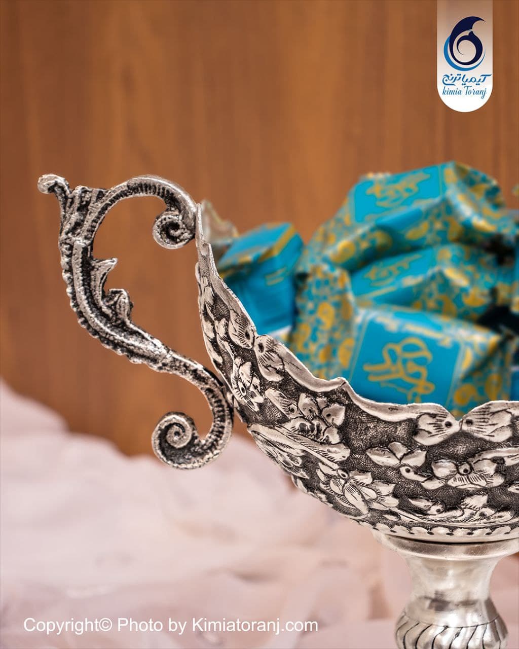 کشکول دسته دار شبه نقره قلم گل برجسته سایز 1 - 2