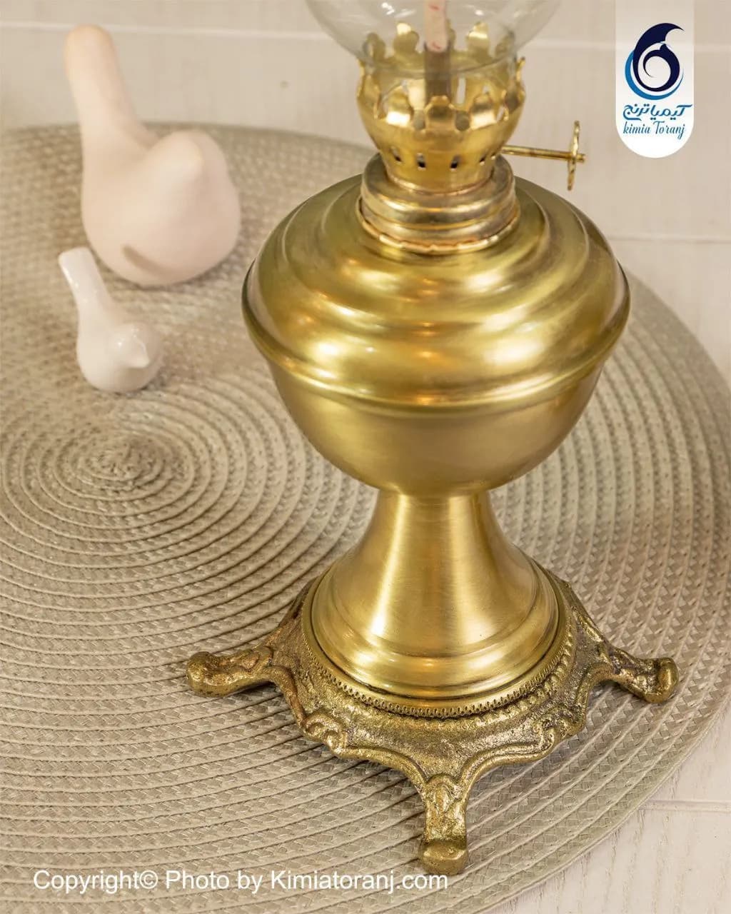 چراغ پایه ریخته ساده برنجی ضخیم - 2