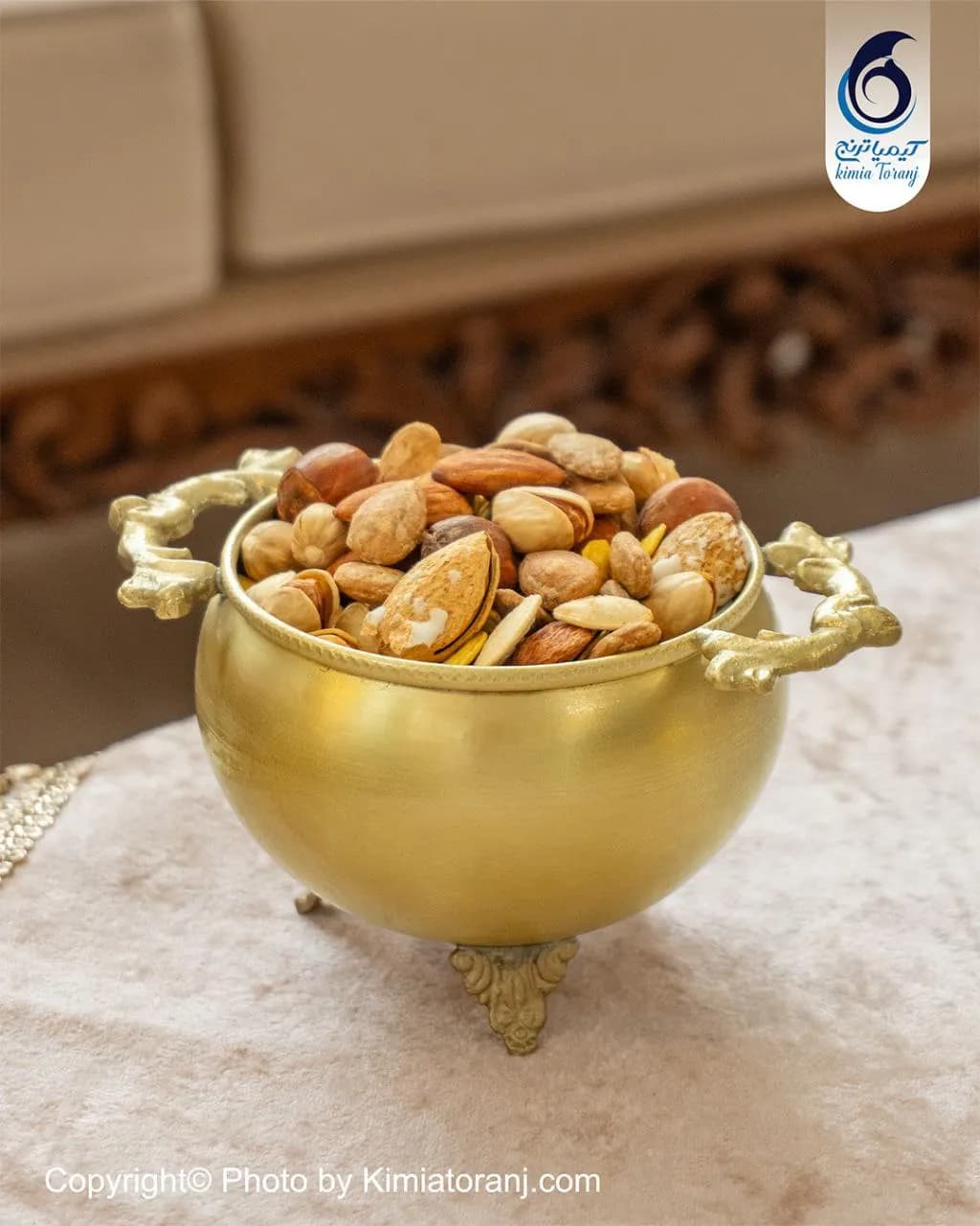 پسته خوری کوچک ساده دسته دار برنجی