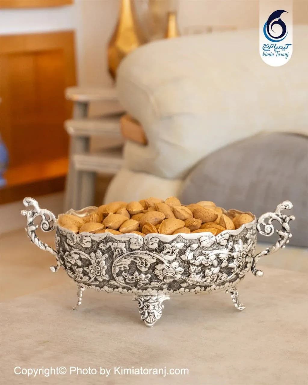سرویس پذیرایی عروس برنجی ضخیم قلمزنی گل برجسته - 3