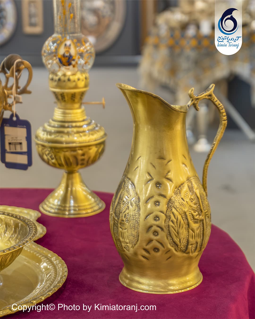 سماور زغالی برنجی مناسب پذیرایی سنتی و سرو چای ایرانی