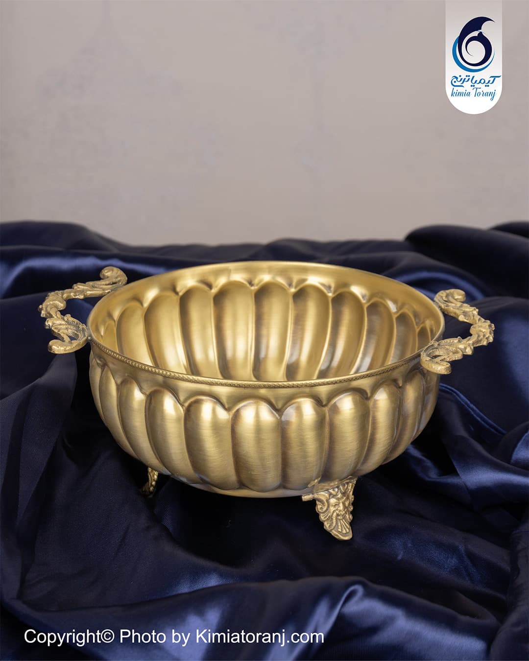 پسته خوری سه پایه خطی دسته دار برنجی