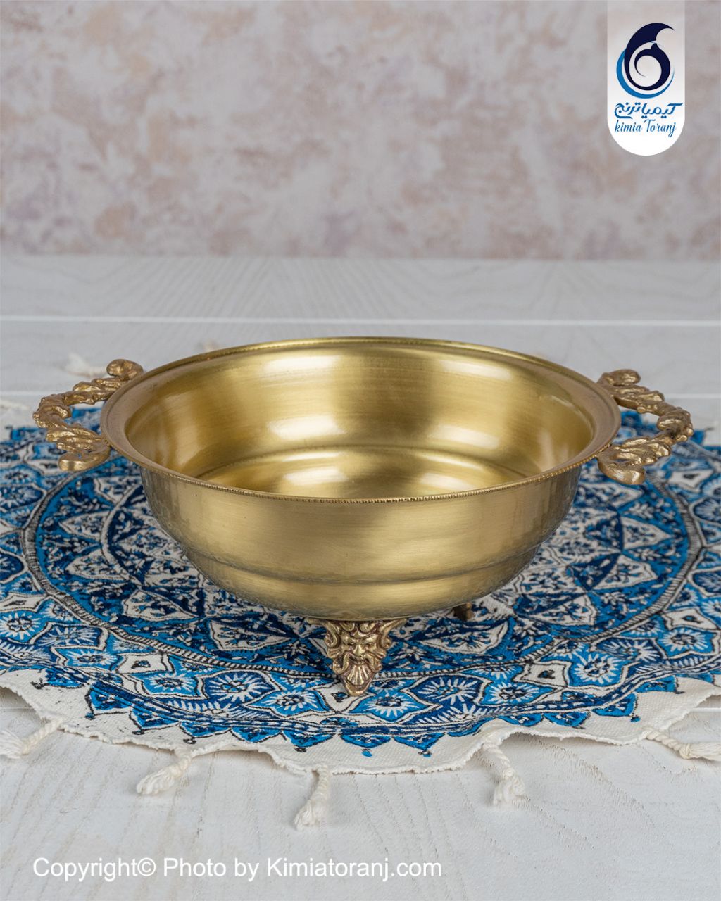 آجیل خوری برنجی دسته دار برای پذیرایی از مهمان