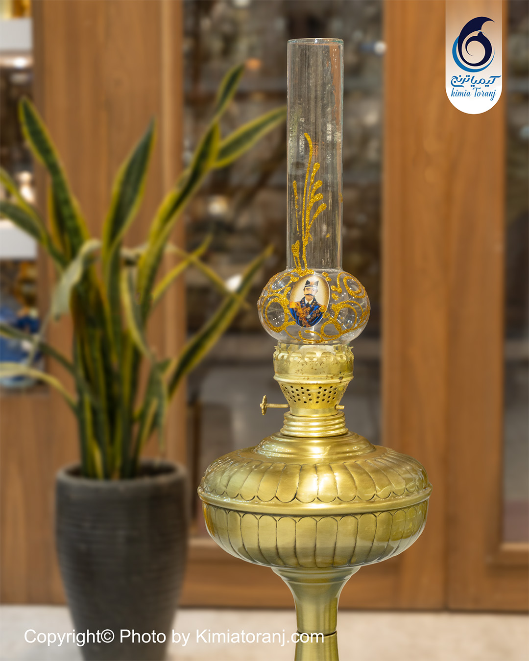 چراغ بزرگ خطی برنجی