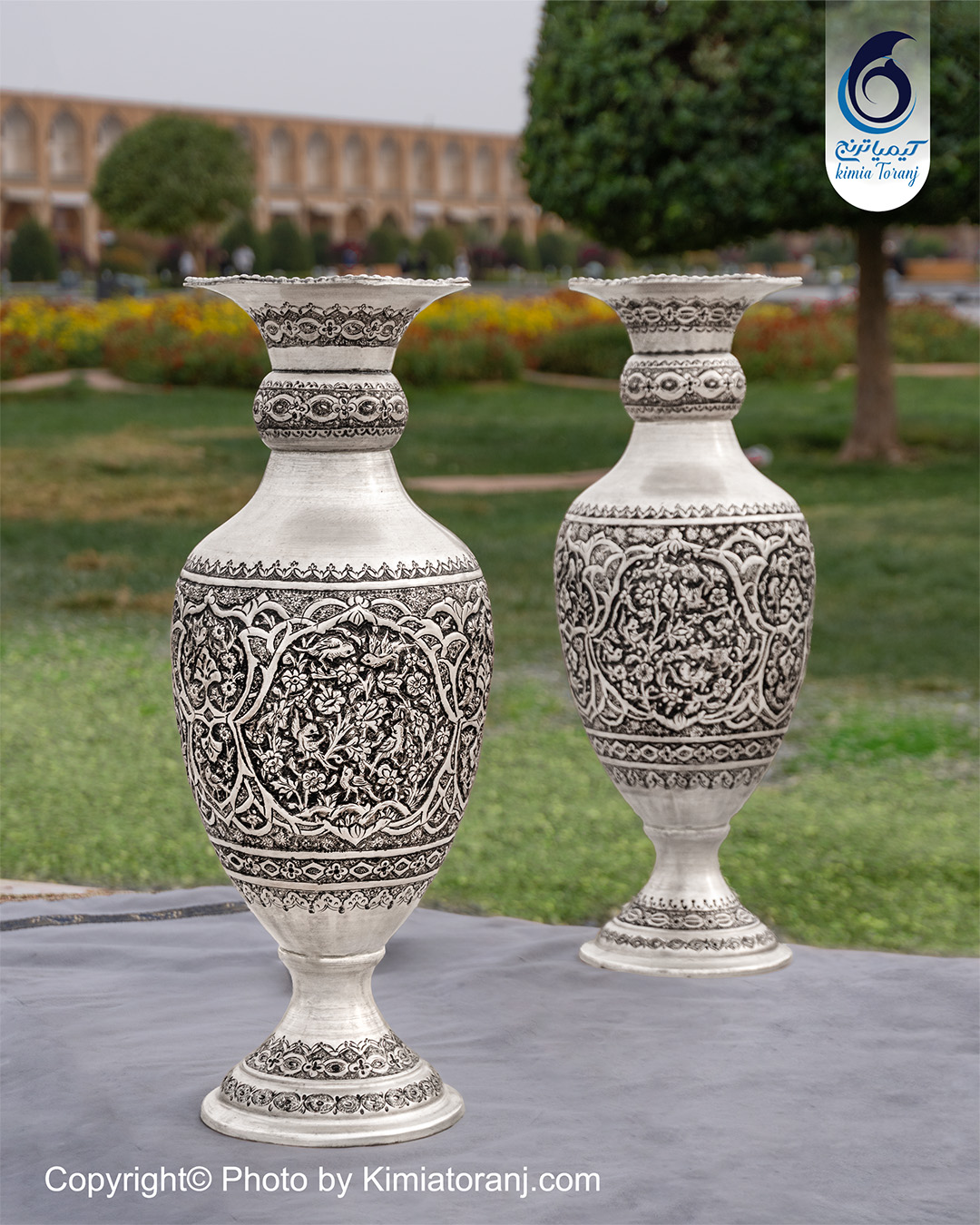 گلدان کنار سالنی شبه نقره قلم گل و مرغ