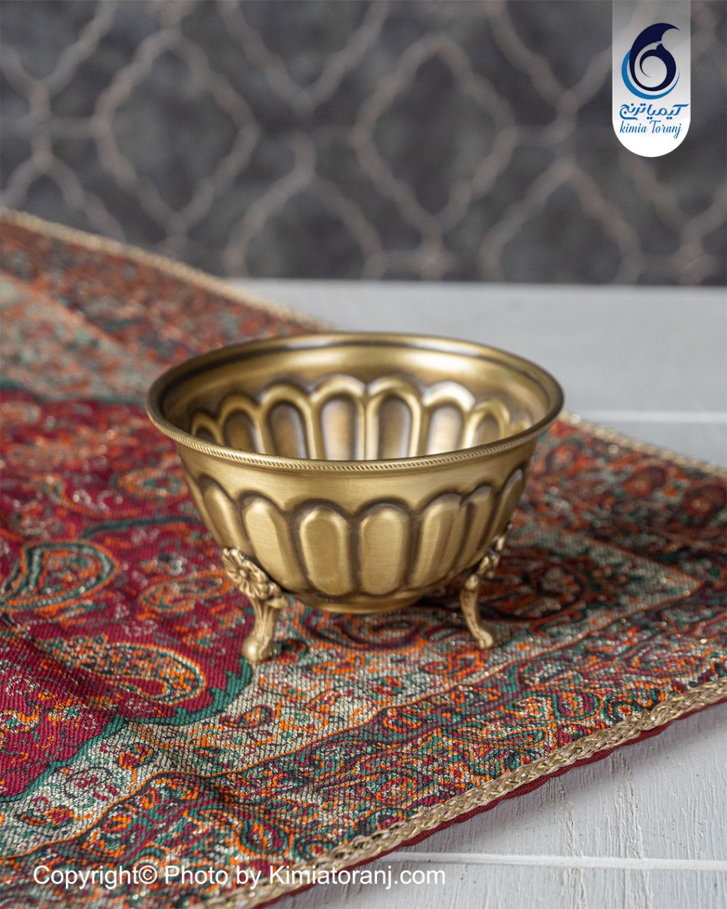 پیاله سه پایه کوچک خطی دهانه ۸ برنجی
